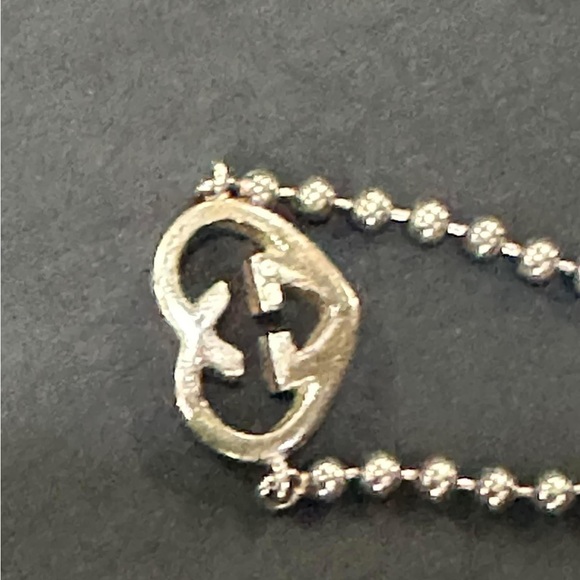 Gucci Vintage Silver Heart Bracelet. - Picture 13 of 17